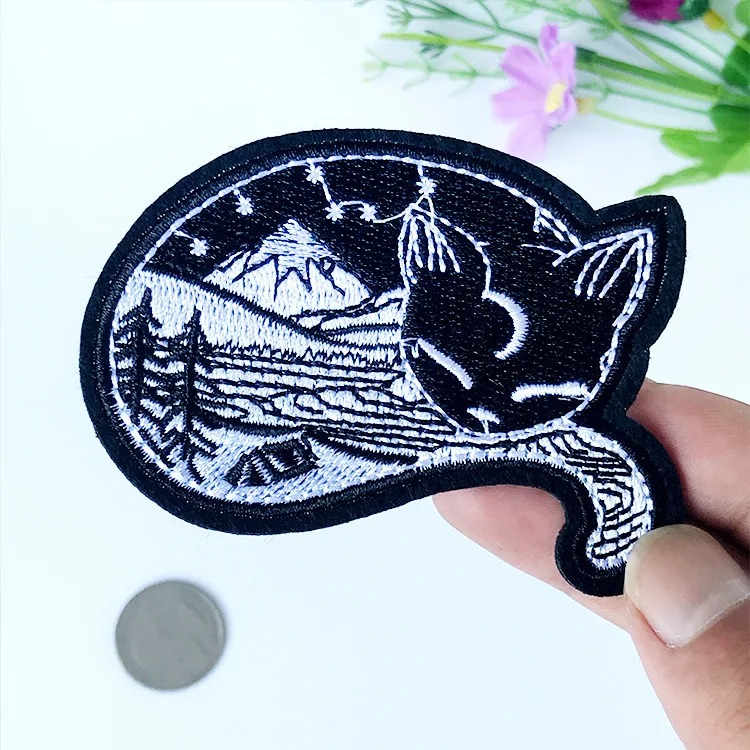 

PGY Cute Forest Protector Sleeping Gothic Cat Embroidery Patch Iron On Clothes Armbadge DIY Sewing Accessories Badge Kid Parches