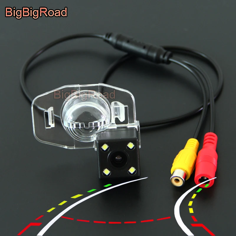 

BigBigRoad For Toyota Corolla 2007 2008 2009 2010 2011 2012 2013 Car Intelligent Dynamic Trajectory Tracks Rear View CCD Camera