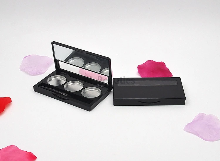 100pcs/lot Square Empty Eyeshadow Case 26mm 3 Grids Eyeshadow Lipstick Blusher Powder Box With Window Cosmetic Containers