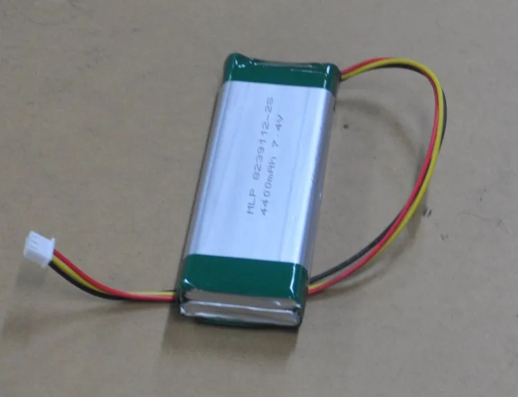 Grande capacidade 7.4V bateria de lítio 8239112X2 vacuum cleaner 4400mAh placa linha 8239112 ferramentas elétrica Recarregável Li-ion celular