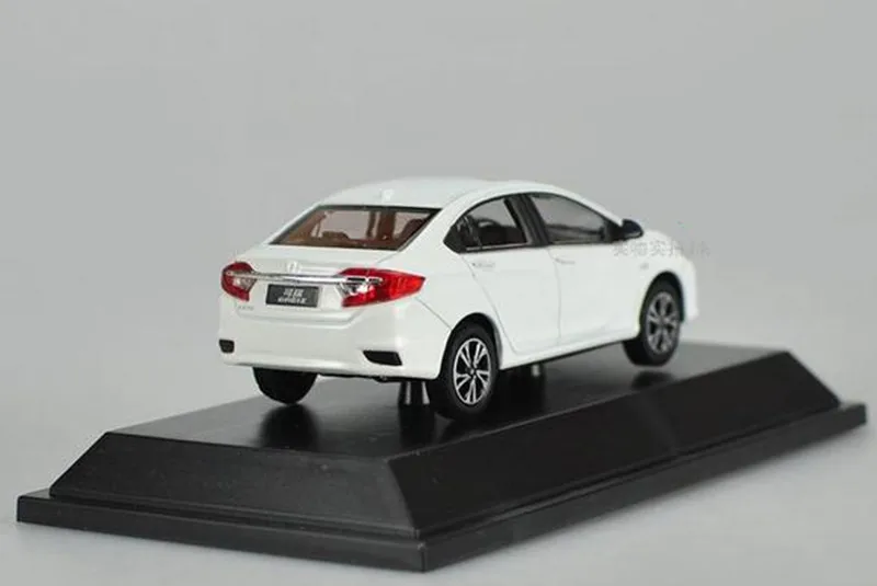 Original High simulation HONDA GREIZ, 1: 43 scale alloy car model, metal casting children\'s toy vehicle, free shipping