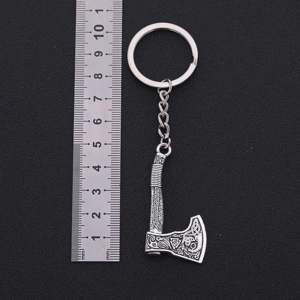 Skyrim Vintage 3D Slavic Axe Perun\'s Charm Key Chain Symbol of Norse Amulet Valknut Celtics Knot Men\'s Keychain Gift