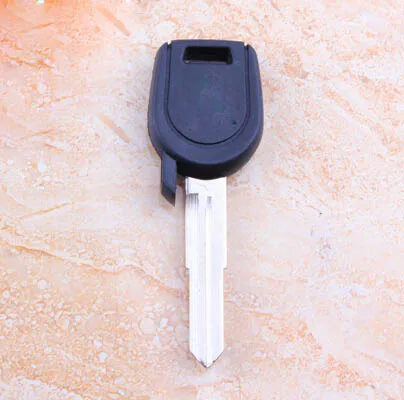 10PCS Blank Transponder Key Shell  for Mitsubishi with Left Right Blade(Can Install Chip) Car Key Case With Logo