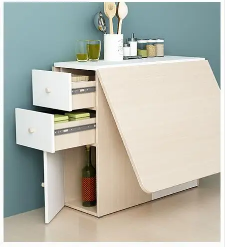 Scalable folding table. The rectangular table