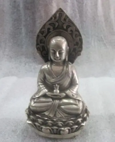 The ancient Chinese sculpture 18 arhats silver plated copper Buddha statue decoration metal handicraft