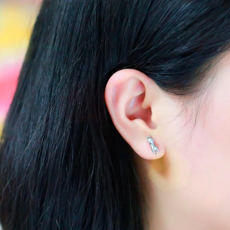 SEA130-pendientes de tuerca con diseño de gato para mujer, aretes con personalidad, Color plateado, Corea