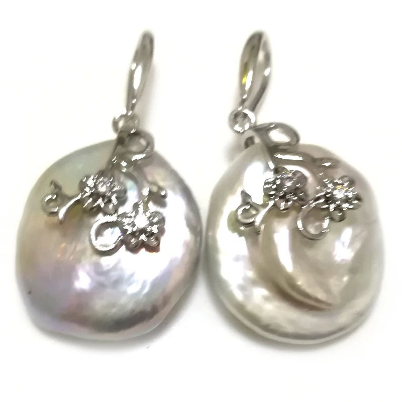 

Wholesale 20-25mm Natural White Baroque Coin Pearl 925 Silver Hook Earring