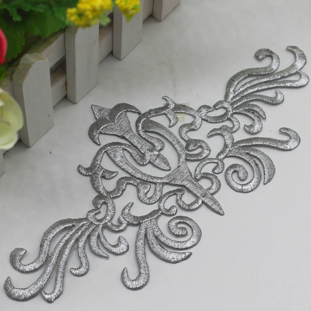 Gold Embroidered Patches Iron On Flower Vintage Diy Trims Shiny Metallic Gold And Silver  20.5cm*10cm