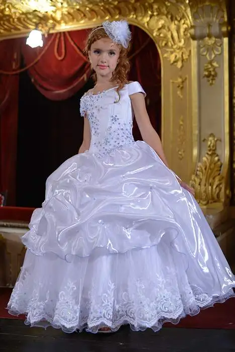 

Ball Gown 2021 New Hot White Lace Flower Girls Dresses With Cap Sleeve Beaded Floor Length GirlsFirst Communion Dress