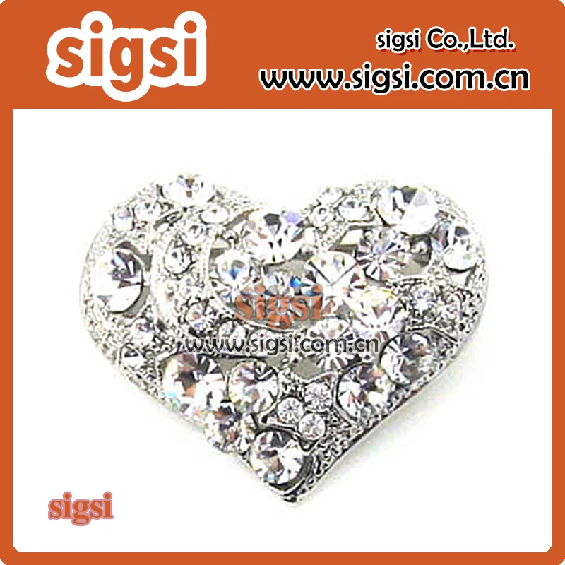 Wholesale fashion heart shape rhinestone crystal brooch pin for wedding invitation Valentine's Day gift