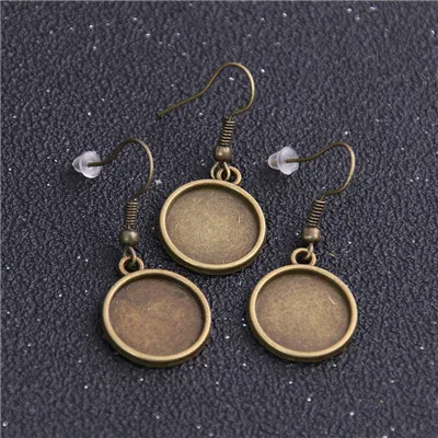 Variant: antique Bronze