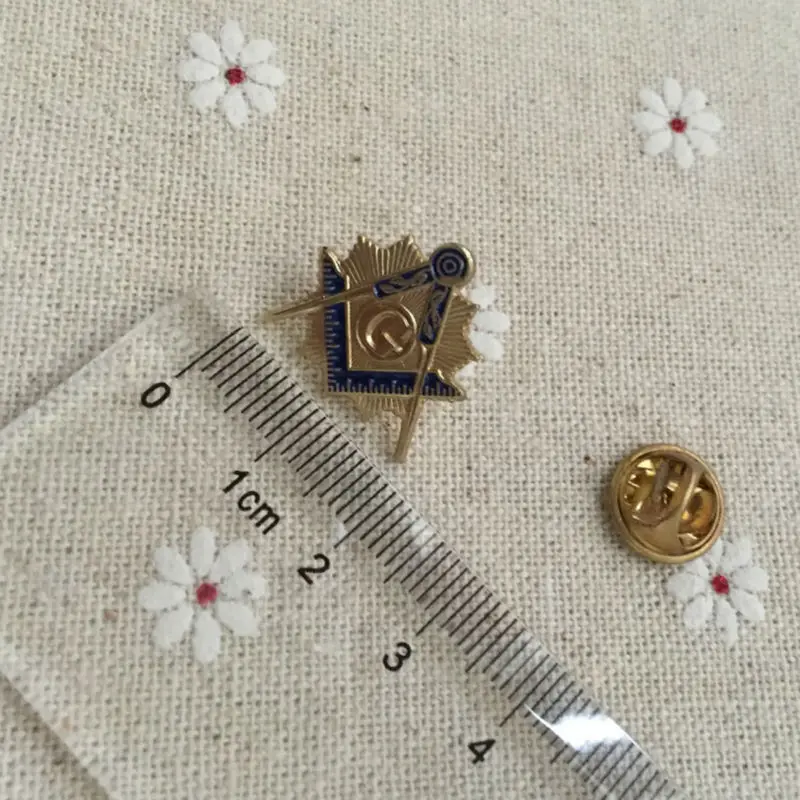 

10pcs Masonic Pins Badge and Brooch Blue Lodge Square and Compass with Sunburst Lapel Pin for the Freemason