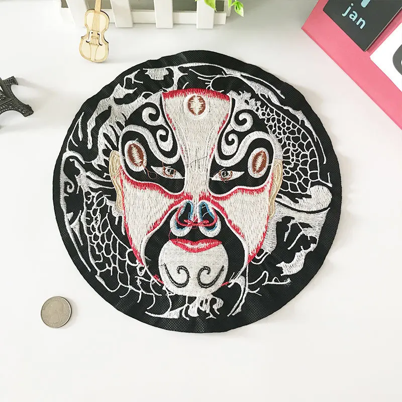 PGY Fashion 1 pcs Chinese Opera Characters Large Embroidery Patches Circle Beijing Opera Face Stickers Chinese Style Parches