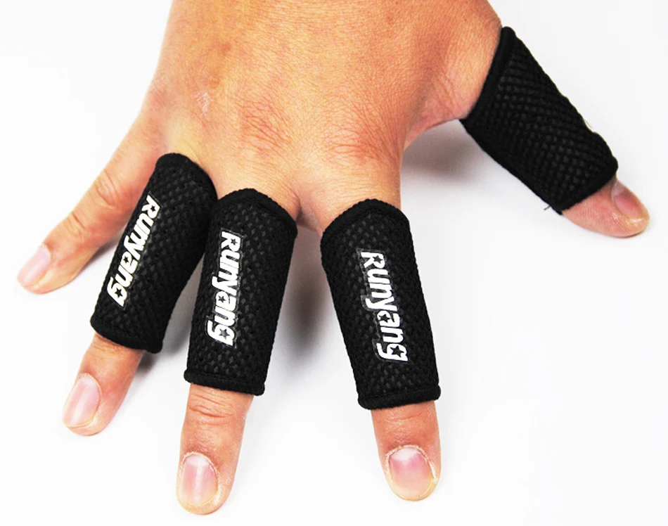 2pcs/set High Quality Pro Basketball Volleyball Finger Protect Pad Protector Support Supporter Size S M L