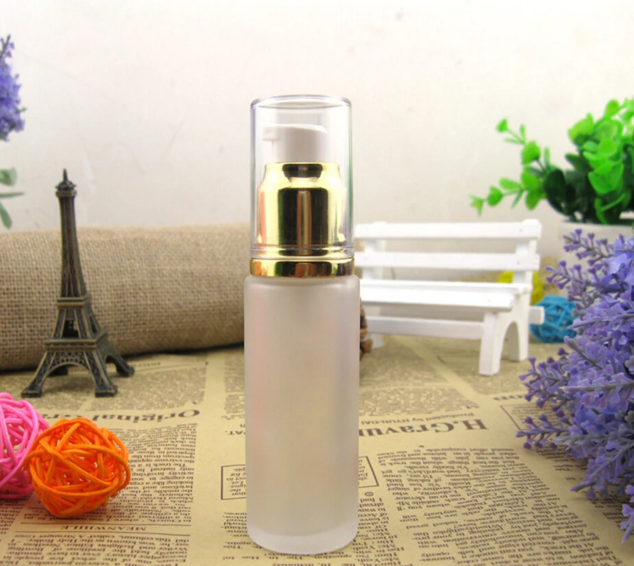Wholesale 30ML Frosted Glass Lotion Pump Bottle 1 oz Aluminum Pump Glass Bottle Cosmetic Container