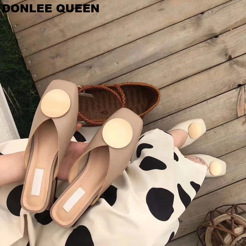 2023 Brand Designer Women Slippers Slip On Mules Flat Heel Casual Shoes British Buckle Slides Wooden Block Heels Summer Footwear