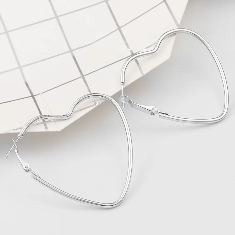 New Fashion Heart Shape Hoop Earrings For Women Fashion Ear Jewelry boucle o\'reilles femmes Hyperbole Brincos Bijoux Gift EB2095