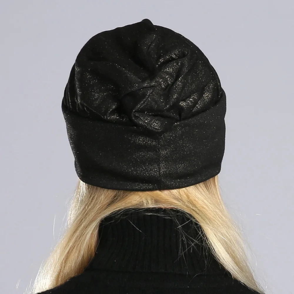 Geebro Spring Women\'s Bronzing Black Beanies Hat Casual Slouchy Beanie for Girls Metallic Color Skullies Cap Bonnet For Female
