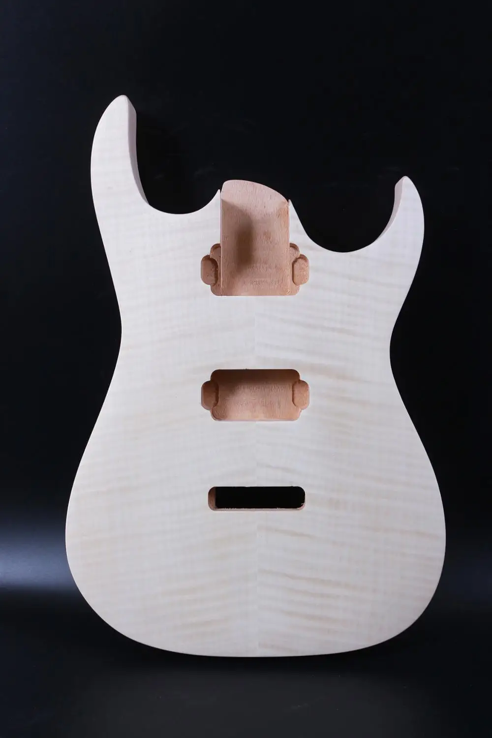 New 1pcs  Electric guitar Body Solid Body mahogany Flame Maple Veneer #