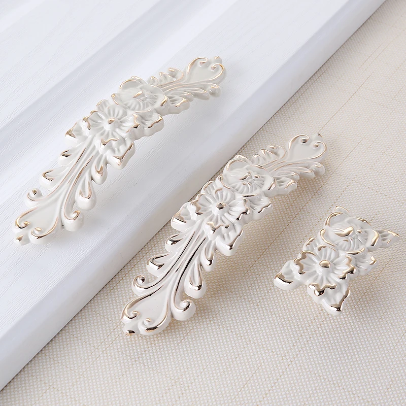 

AOBT Zinc Ivory White Cabinet Handles Kitchen Cupboard Door Pulls Drawer Knobs European Furniture Handle Pens Hardware
