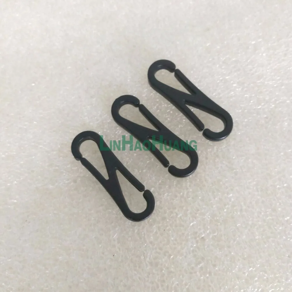 Wholesale 100pcs/Lot Black/White KAM Plastic Snap Clip Hooks Mini Carabiner Backpack Paracord Strap Hooks KAM-31MM