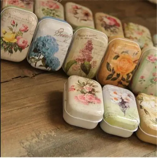 32 Piece/lot Vintage Cartoon Tin Box 5.5*4*2.5cm Candy Pill Chutty Mini Storage House Decoration Collectables Display