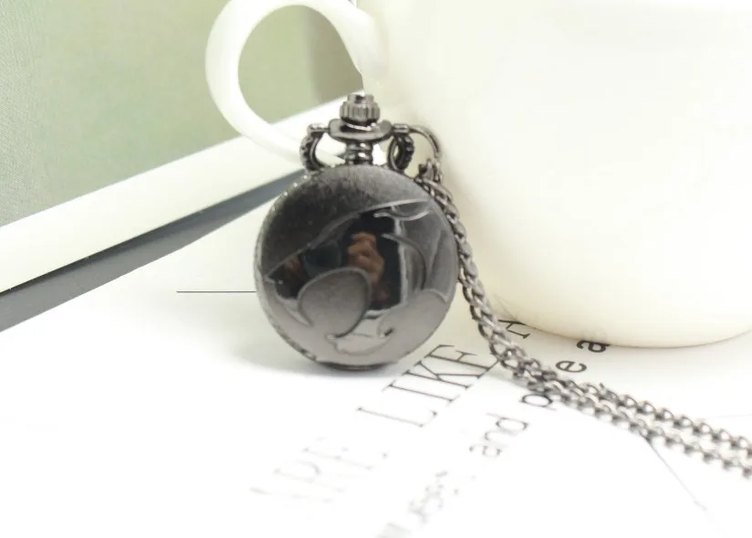 Wolves Scuplture Pocket Watch Slim Necklace Exquisite Animal Theme Clock Unique Children Family Birthdays Gifts Watch