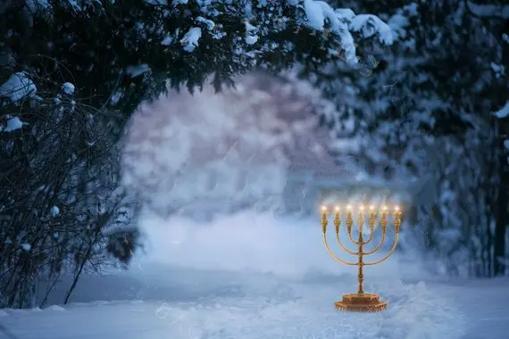 

Hanukkah Religious Jewish Holy Chanukah Gift snow bokeh photo backdrop Computer print party background