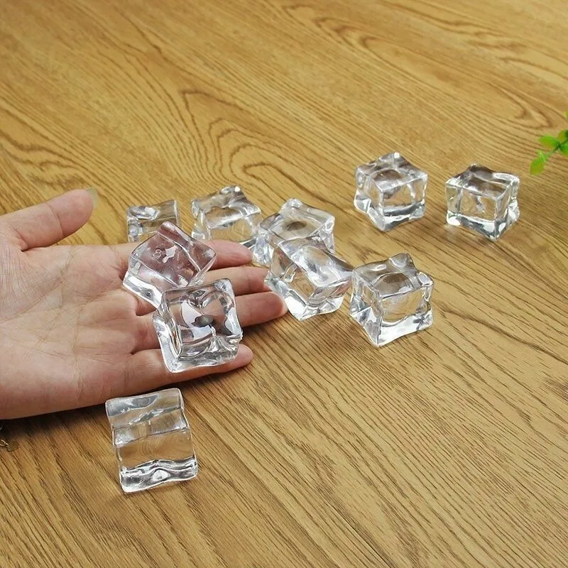 

100pcs/lot Wholesale Photography Props Reusable Simulate Ice Cubes Acrylic Fake Crystal fit for Beer Whisky Drinks Wedding Bar