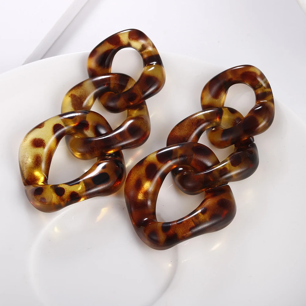 FishSheep Trendy Acrylic Leopard Link Chain Long Drop Earrings Statement Resin Big Circle Pendant Earring 2019 Fashion Jewelry