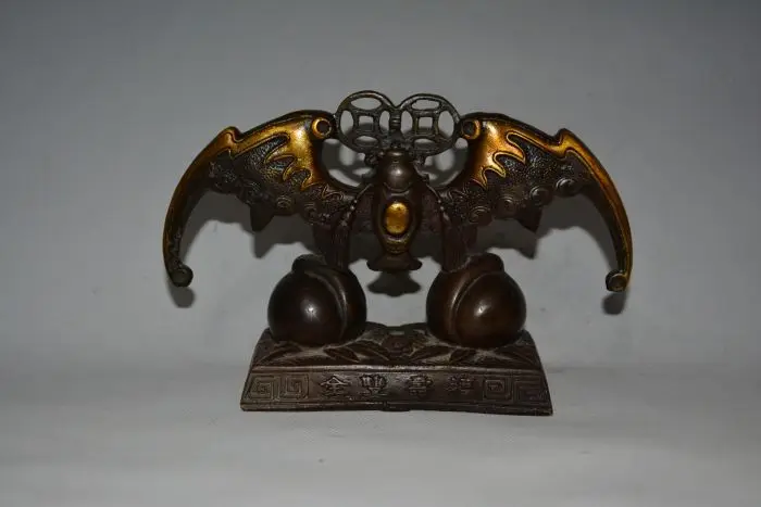 

Rare Distinctive Old Qing Dynasty Copper Ornament---Propitious Bat,Elegant sculpture,Free shipping