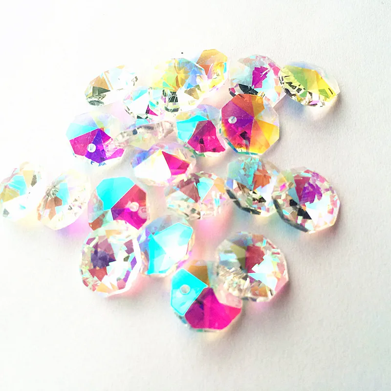 

Top Quantity 100pcs Rainbow 14mm Crystal Glass Octagon Chandelier Part Beads in 1 Holes For Diy Garland Strands Home Decoration