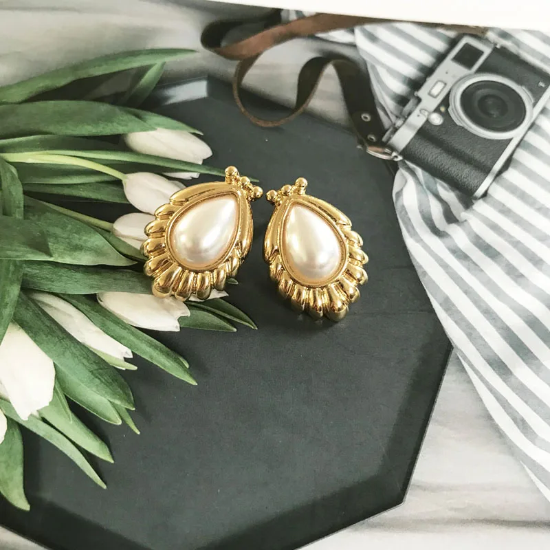 White Elegant Pearls Cute Clip Earrings For Women Wedding Jewelry