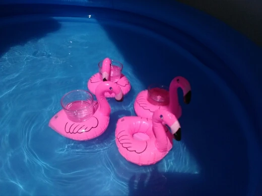 Summer Swimming Pool Floating Inflatable Flamingo Holder Water Drinks Cup Beach Mobile phone Cup Care Floating Row