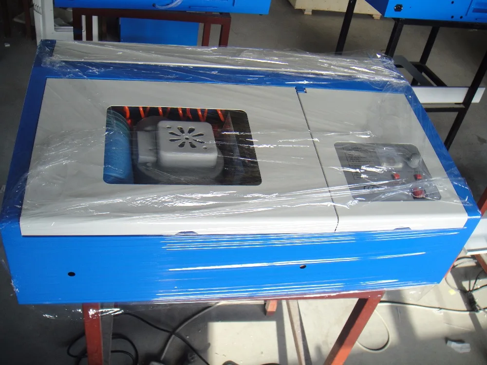 中国から 40 ワット co2 レーザー彫刻カッター forAcrylic 、ガラス、革