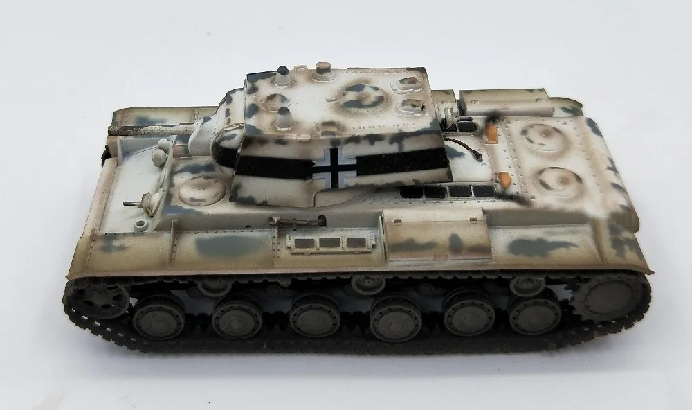 1:72 World War II KV-1 heavy tank (captured Germany) model  36278  Collection model