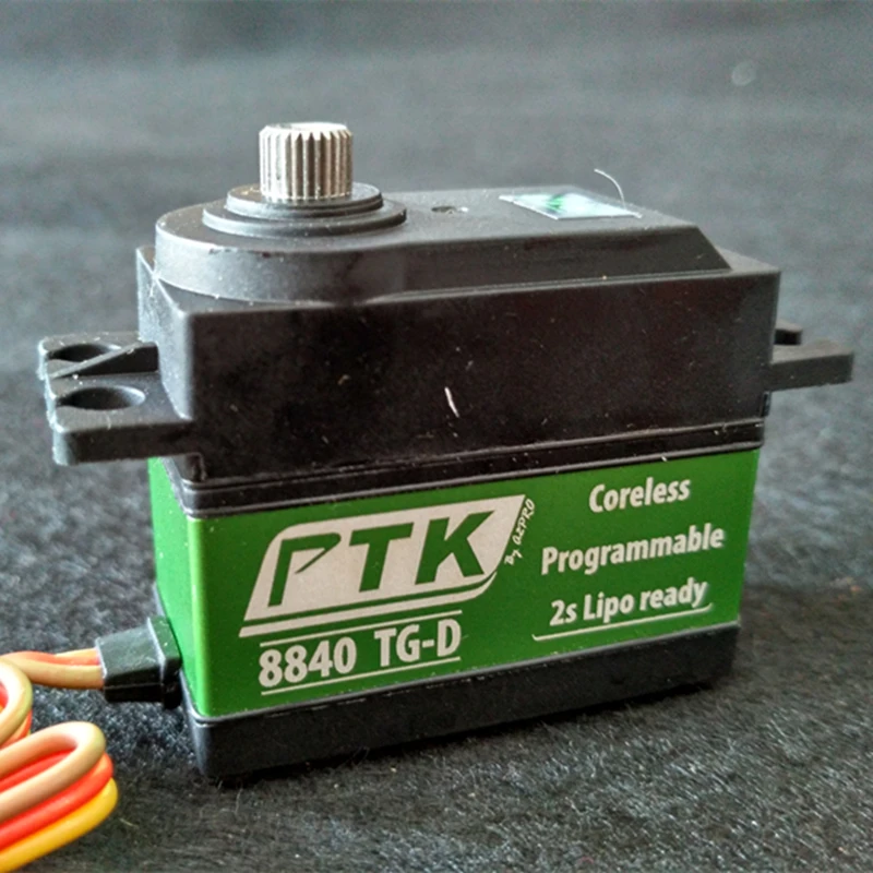 PTK 8840 7.4V wysokiego napięcia bezszczotkowy Metal gear Servo 25Kg (w tym ramię serwo)