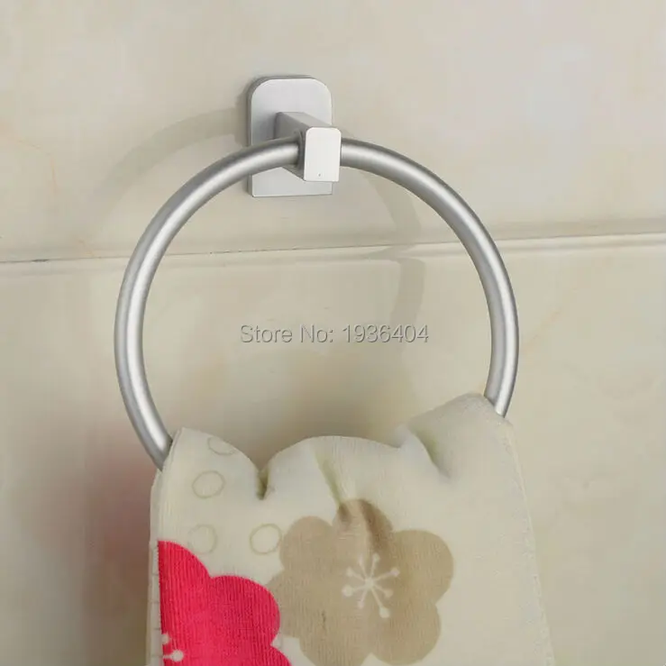 Hot menjual Ruang Aluminium Towel Cincin Wall Mounted Mandi Lingkaran Rak Handuk R518
