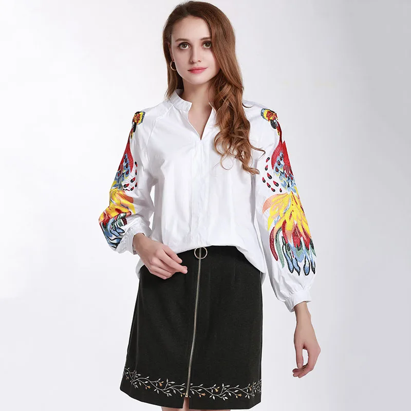 2024 Spring And Summer Cotton Causal Shirt Embroidered Long-sleeved Shirts Women Fashion Brand O-Neck Lantern Sleeve White Shirt