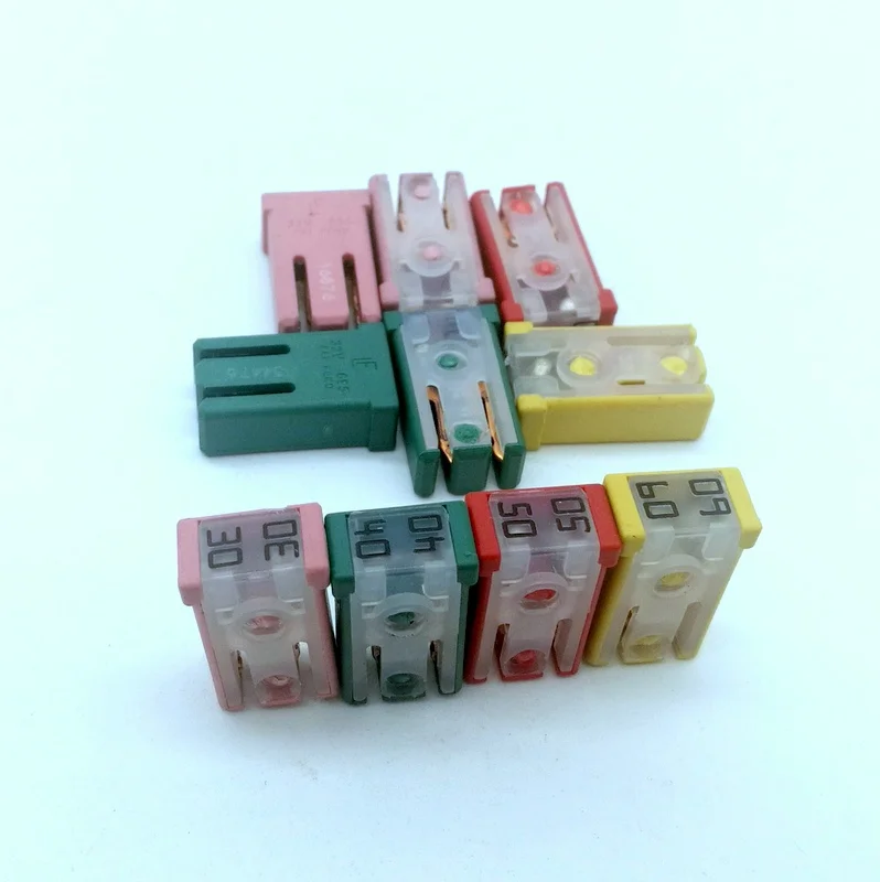 Rectangle Auto Fuse  6 Model 18pcs   15A 20A  30A 40A 50A  60A For Car Use