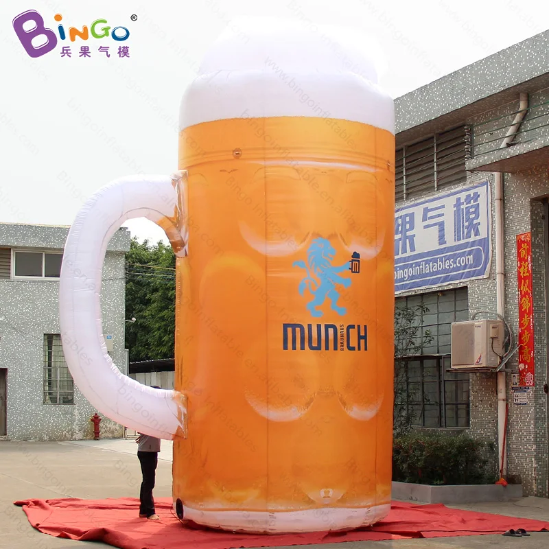 Caneca de cerveja inflável gigante Oktoberfest 5 metros/16,4 pés de altura ou personalizado - brinquedo inflável