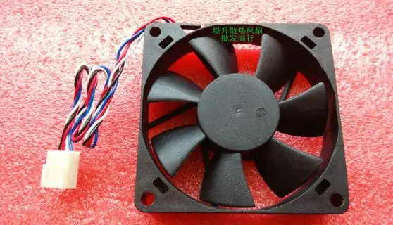 Wholesale: original ADDA 7015 AD0712LX-D7B  DC12V 0.12A 70*70*15mm PWM 4 line fan