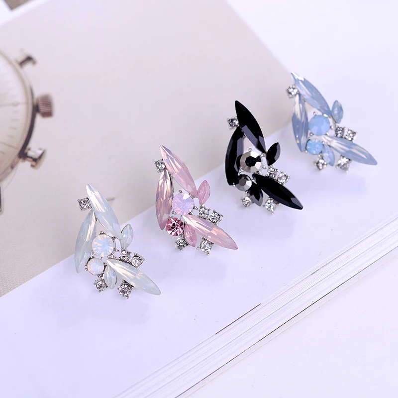  Novelty Irregular Acrylic Crystal Stone Piercing Earrings Fashion Rhinestone Women Stud Earrings Christmas Party Jewelry