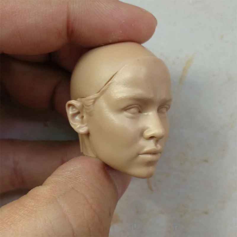Женская неокрашенная голова Daenerys Targaryen в масштабе 1/6 для женского тела 12 дюймов