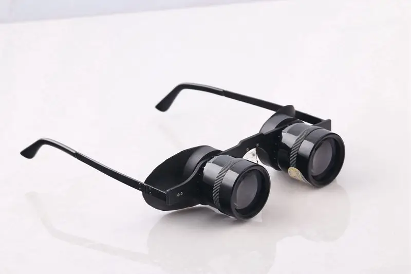 Bijia Fishing Glasses 10X Magnifying Loupe Binoculars Green Film HD Magnifier For Hiking Concert Watching Sport With Box