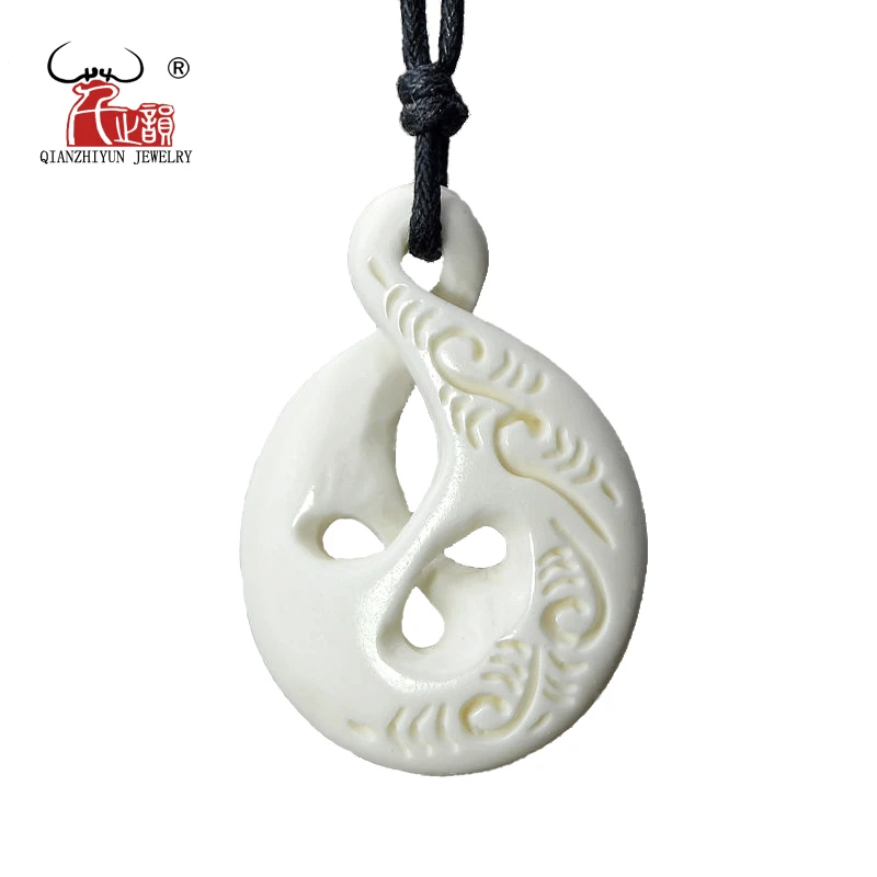 1PC Hot Sale New Zealand Maori Handmade Carved Bone Necklace Infinity Twisted Pendant WoMen\'s Men\'s Hawaii Surfer Style Choker