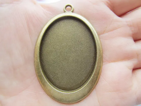 

20pcs Antique Silver tone /Antique Bronze Oval Base Setting Tray Bezel Pendant Charm/Finding,fit 30mmx40mm Cabochon/Came