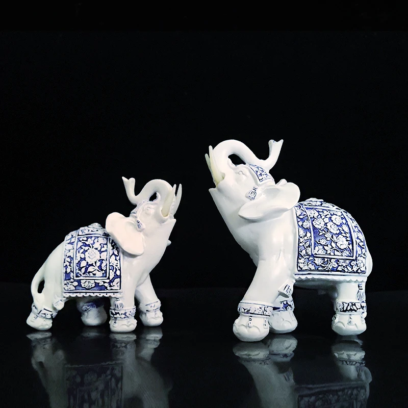 Imitation blue and white porcelain Elephant Figurines Resin Lucky Elephant Statue Garden miniatures Home Decoration Accessories