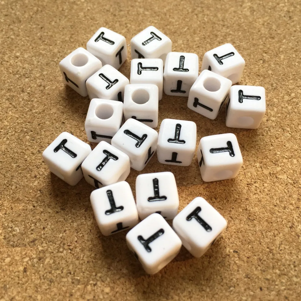 Wholesale 1100pcs 8*8MM Plastic Acrylic Letters Beads White with Black Single Initial Character T Printing Alphabet Spacer Beads