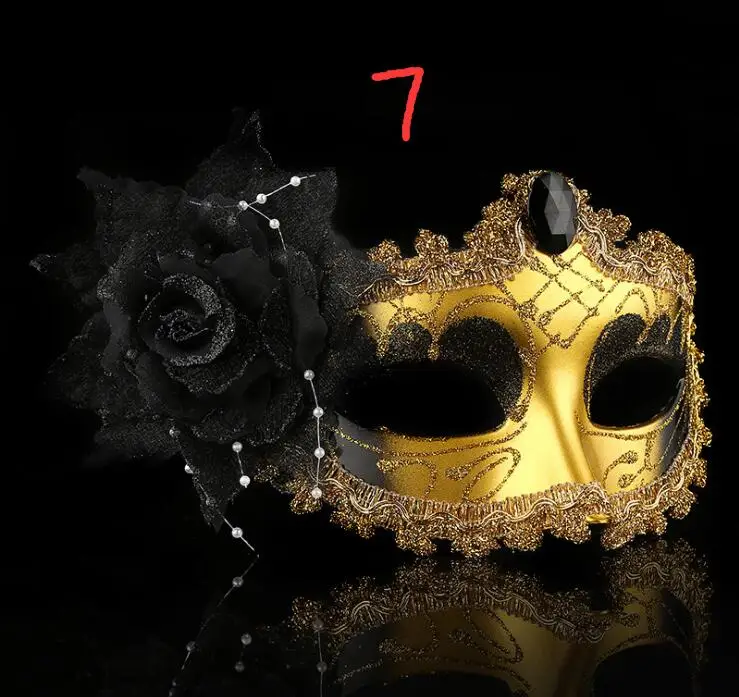 2019New Exquisite Rhinestone Leather Mask Masquerade Halloween Party Mask Side flower bead chain pointed mask Free EMS